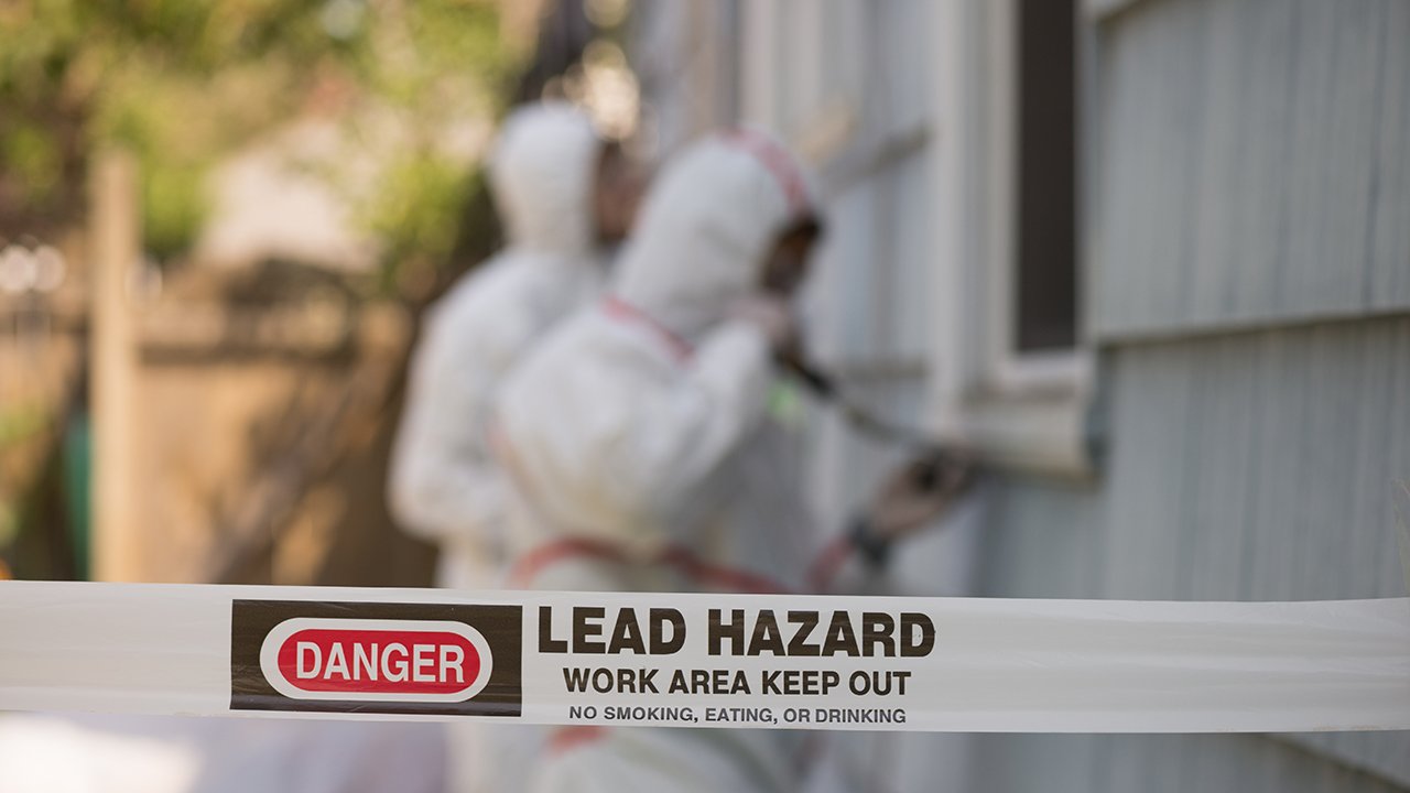 Hazardous lead paint removal